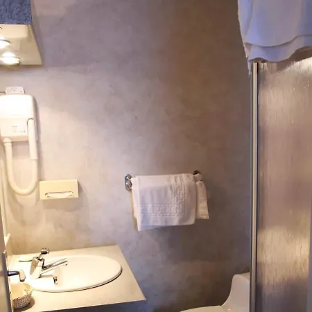 Hotel De Clisson Brieuc 3*